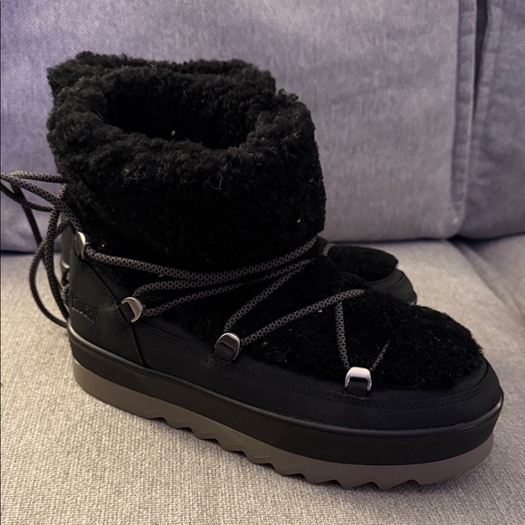 Cougar Shoes - Cougar Black Winter Boots with Gray Accents